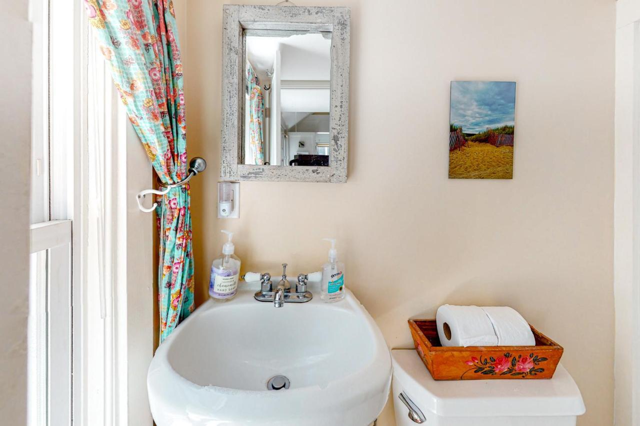 Appartement Toast Of P-Town à Provincetown Extérieur photo